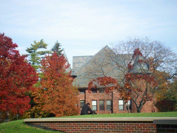 Lake Forest College autumn: Photo of Lake Forest College. By Henry Salas.