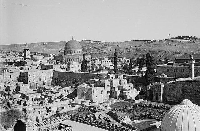 Moroccan-Quarter-Western-Wall-Jerusalem-Old: Looking down on the Moroccan Quarter (left part of picture, in front of wall), later the location of the Western Wall Plaza. The now Do