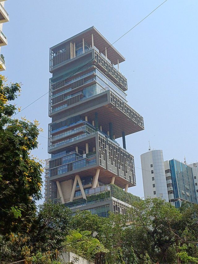 Antilia, Mumbai: Antilia as seen from Dr. Gopalrao Keshav Marg in Mumbai