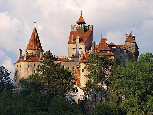 Bran Castle TB1: Bran Castle, Bran, Brasov, Transylvania, Romania.mw-parser-output .monument-istoric{width:400px;max-width:100%;margin:1px;padding:2px;background-color:#800000;colo