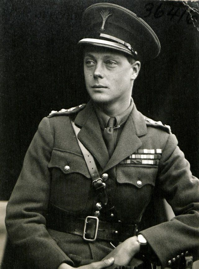 Edward VIII: HRH The Prince of Wales No 4 (HS85-10-36416)