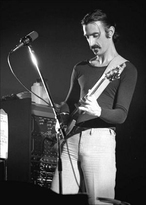 Frank Zappa: Zappa 16011977 01 300