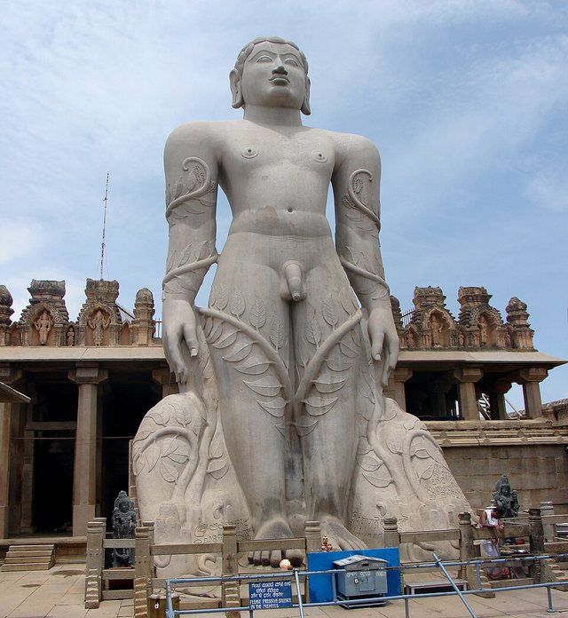 Gommateshwara, Shravanabelagola: T, Gommateshwara or Bahubali in Shravanabelagola