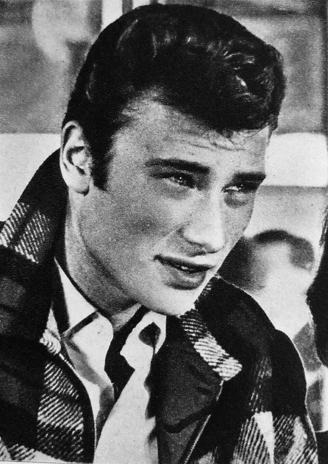 Johnny Hallyday: Johnny-Hallyday-1
