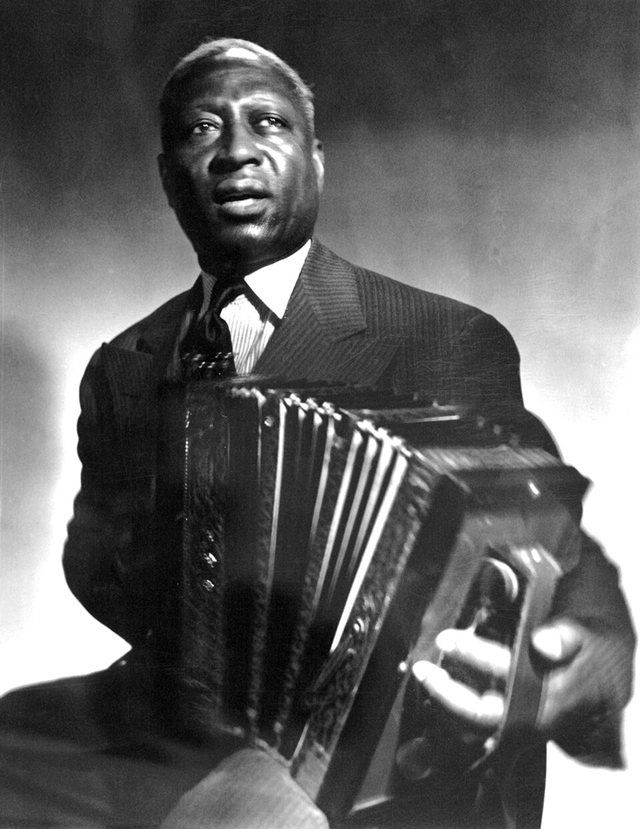 Lead Belly: Leadbelly with Accordeon