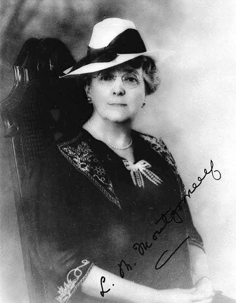 Lucy Maud Montgomery: LMM signed photo