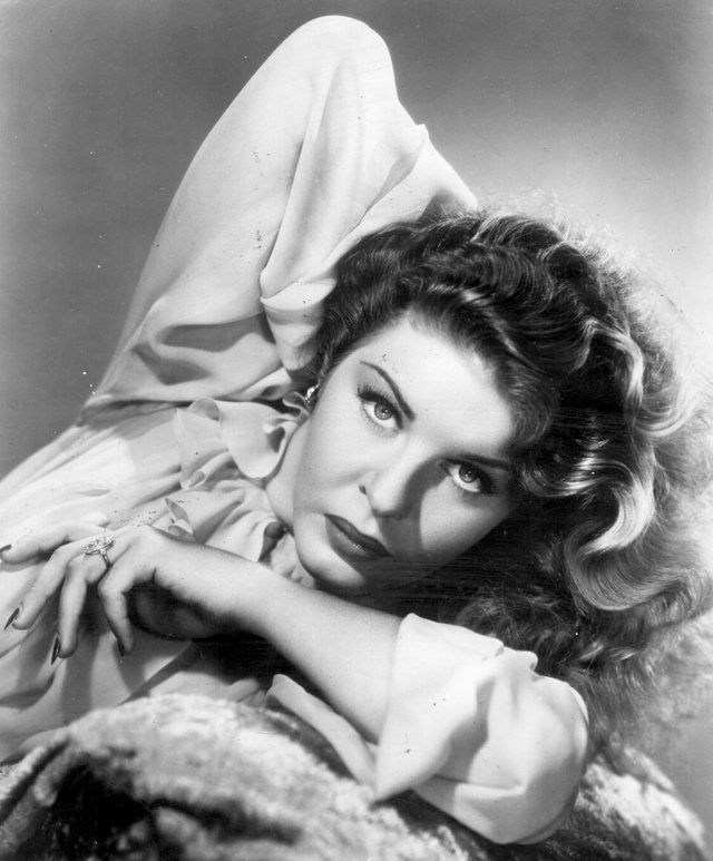 Martha Raye: Martha Raye 1951 press photo