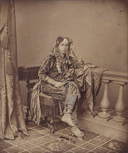 Emily Ruete (Sayyida Salme), Princess of Zanzibar: Portrait of Emily Ruete (Sayyida Salme) in traditional dress as a Princess of Zanzibar.