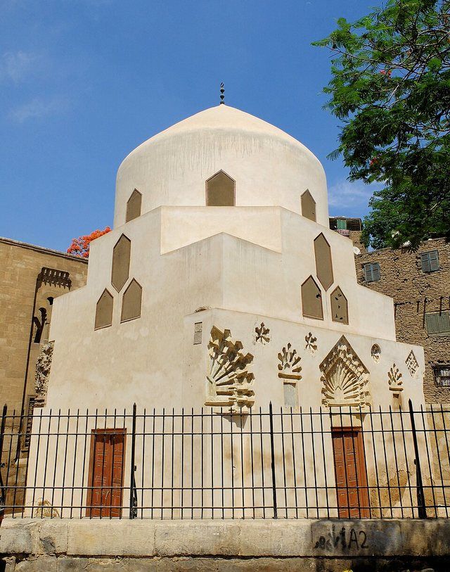 Mausoleum of Shajar al-Durr DSCF2771: Mausoleum of Shajar al-Durr in al-Khalifa neighbourhood, Cairo