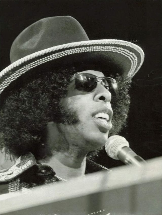 Sly Stone: Sly Stone performing on Midnight Special on NBC, 1973