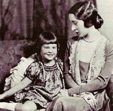 Gloria Morgan-Vanderbilt with daughter: Gloria Morgan Vanderbilt with her daughter Gloria Vanderbilt