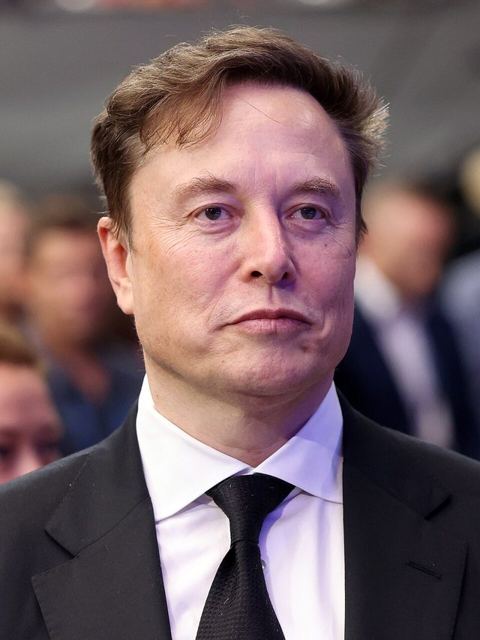 Elon Musk: Elon Musk - 54820081119 (3x4 cropped, Rule of thirds)