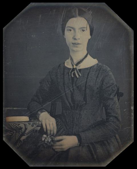 Emily Dickinson: Black-white photograph of Emily Dickinson2