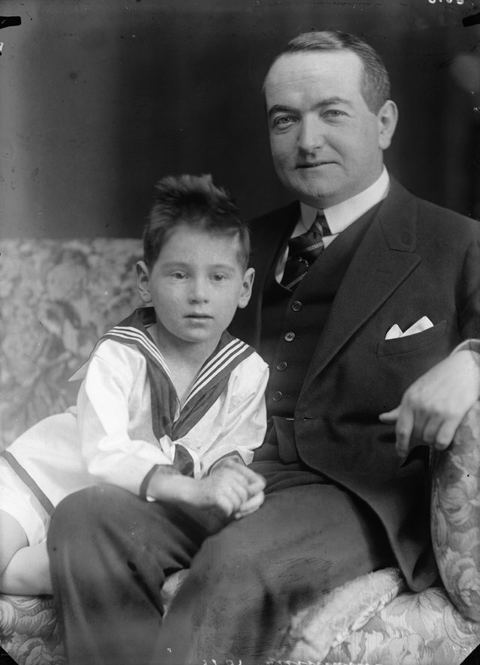 Friedrich Gutmann: Friedrich Bernhard Eugen Gutmann met zoon Bernhard