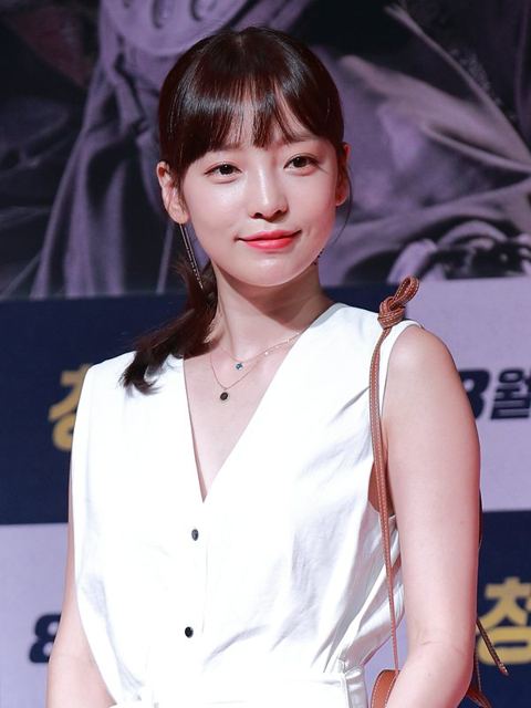 Goo Hara: 170807 구하라 (cropped)