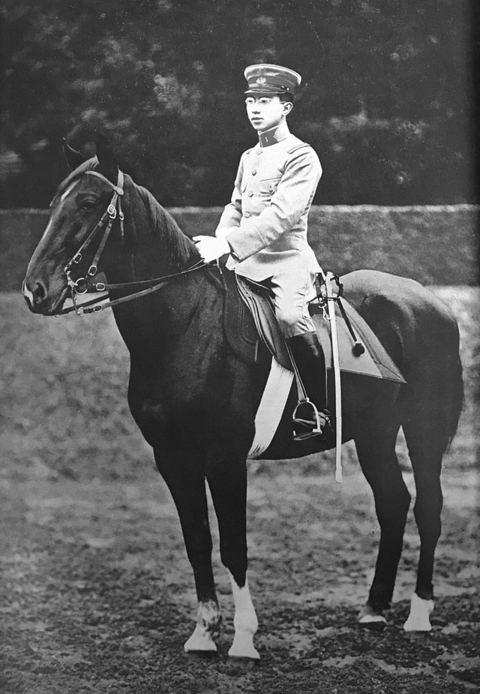 Emperor Showa: Emperor Showa, 1st Guard Infantry Regiment