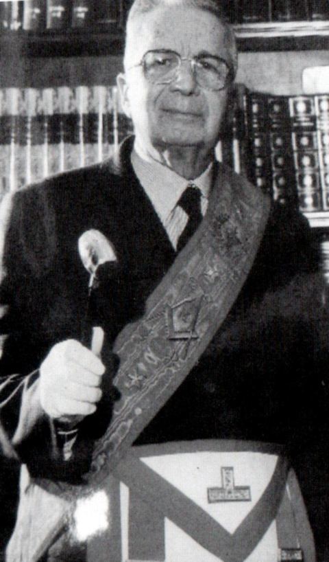 Licio Gelli: Licio Gelli in paramenti