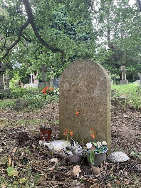 Grave of Nick Drake, Tanworth-in-Arden - geograph.org.uk - 6972505: Grave of Nick Drake, Tanworth-in-Arden