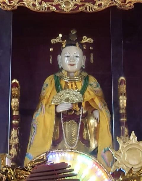 Statue Lý Chiêu Hoàng: Statue Lý Chiêu Hoàng