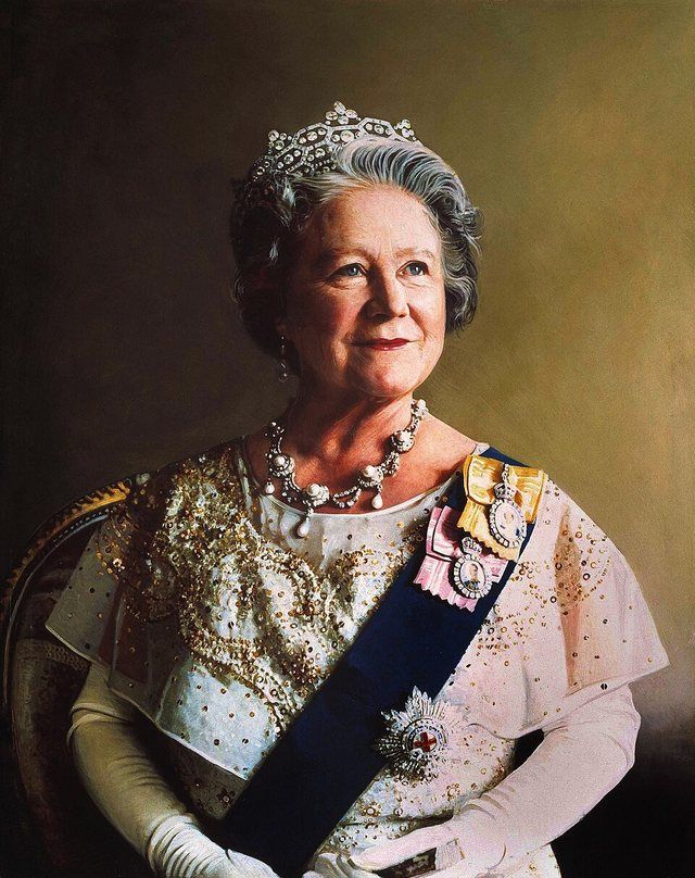 The Queen Mother: Portrait of Queen Elizabeth (1900–2002)
