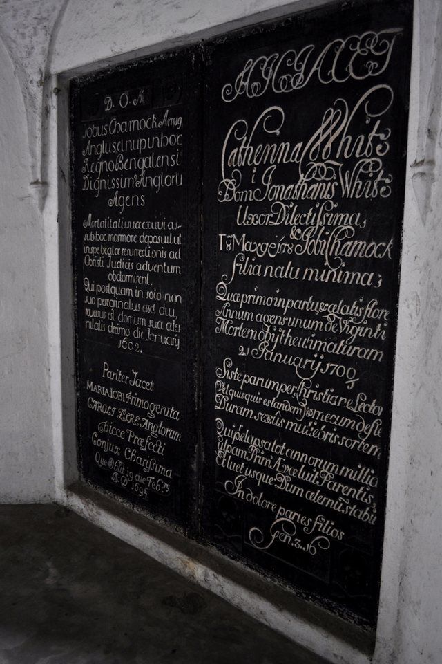 Mausoleum of Job Charnock (5375872517): Mausoleum of Job Charnock