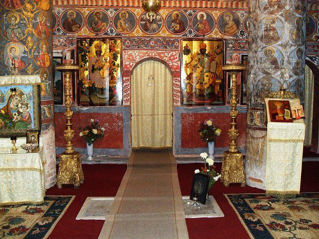 Grave of Vlad III the Impaler: Interior view of the Snagov monastery, where Vlad III the Impaler is supposed to be graved. The monastery is located in an island of the Lake Snagov,