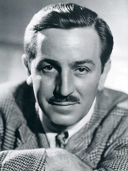 Walt Disney: Walt Disney 1946 (cropped2)
