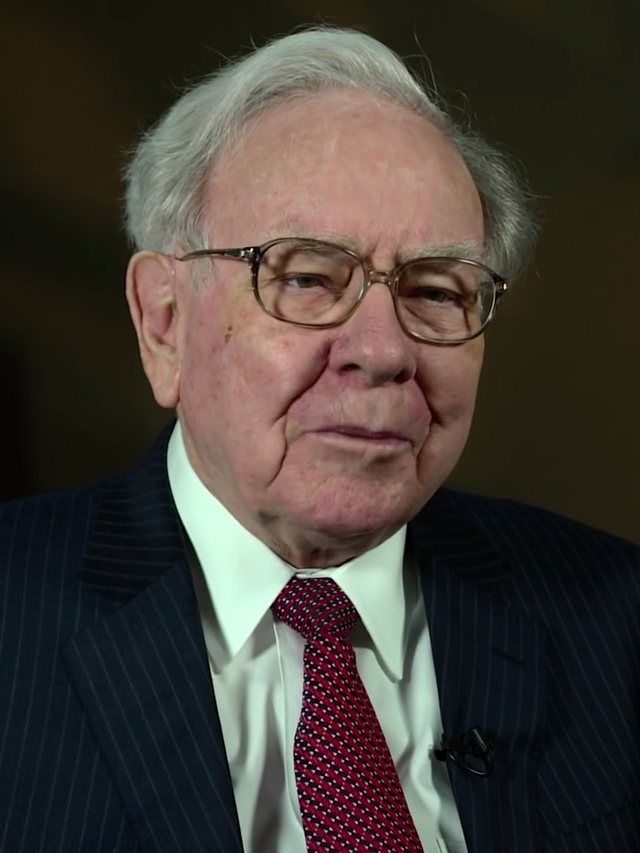 Warren Buffett: Warren Buffett at the 2015 SelectUSA Investment Summit (cropped)